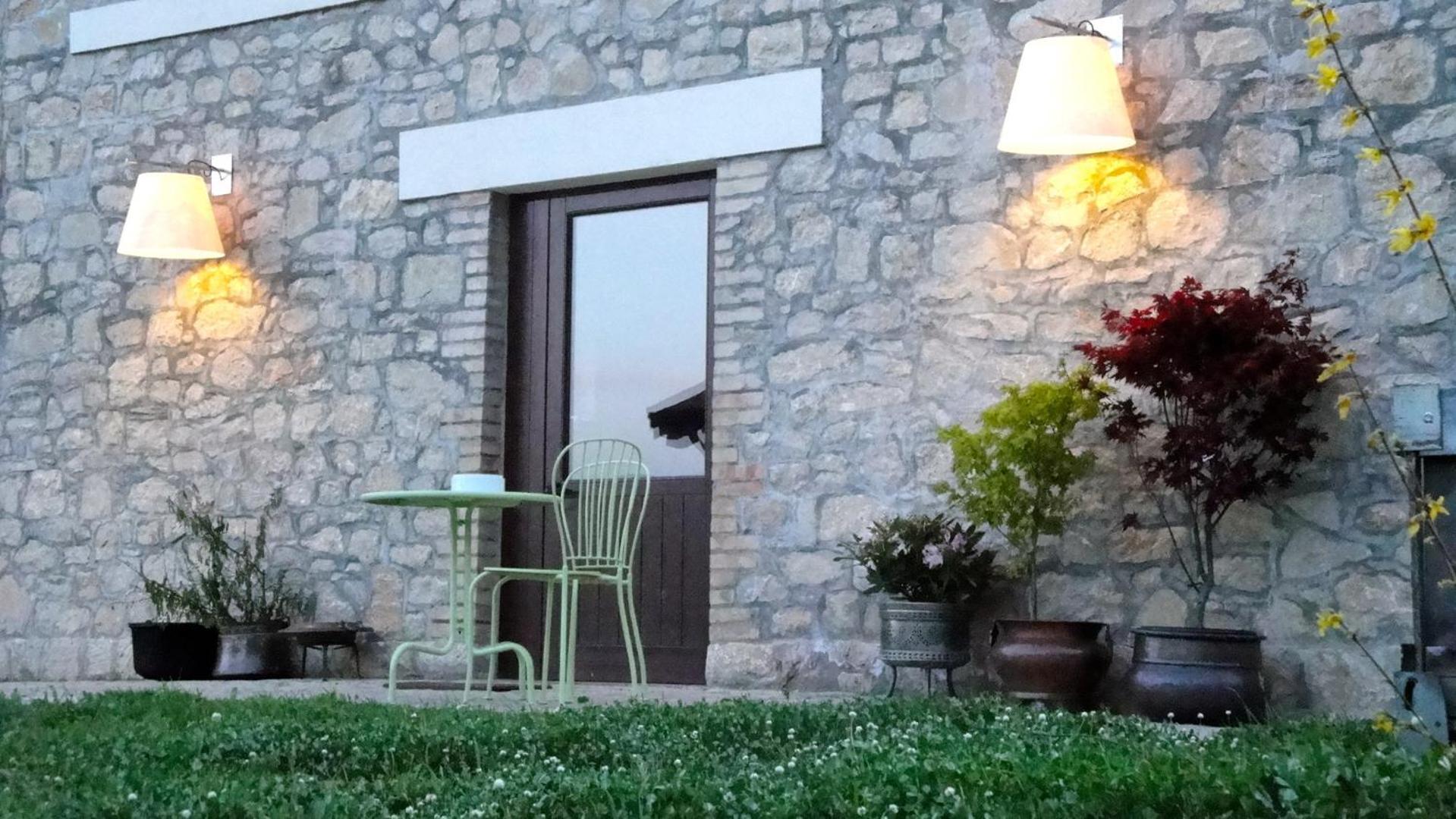 פוטנצה Taverna Centomani מראה חיצוני תמונה
